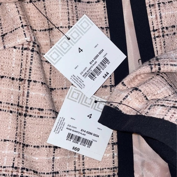 Liz Claiborne set - Picture 5 of 6